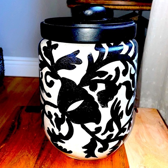 Unique Versatile Black and White Floral Ceramic Jar - Picture 4 of 12